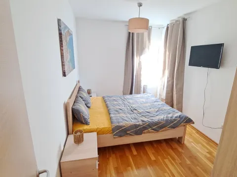 Rent, one bedroom apartment, 60m², Lazi, Budva - image 6