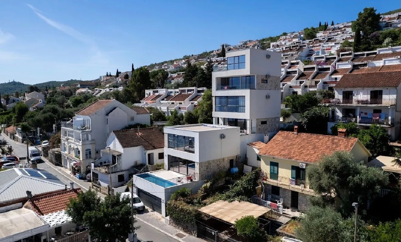 Prodaja, kuća, 200m², Krašići, Tivat