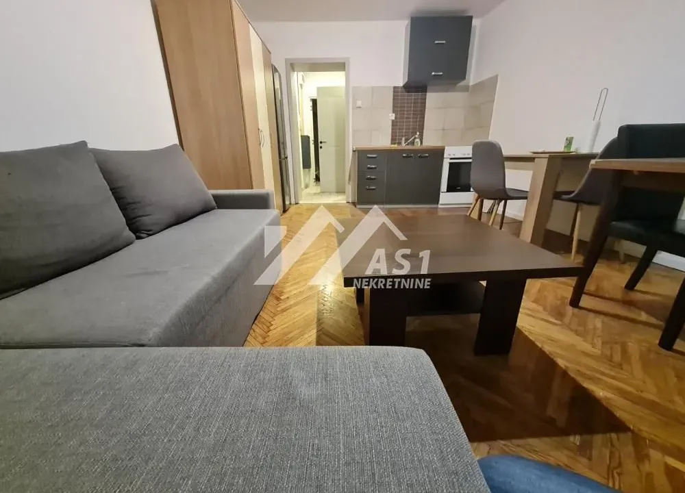 Izdavanje, dvosoban stan, 43m², Novi Sad Sve Podlokacije, Novi Sad
