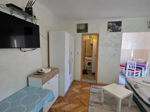 Prodaja, dvosoban stan, 62m², Risan, Kotor - image 7