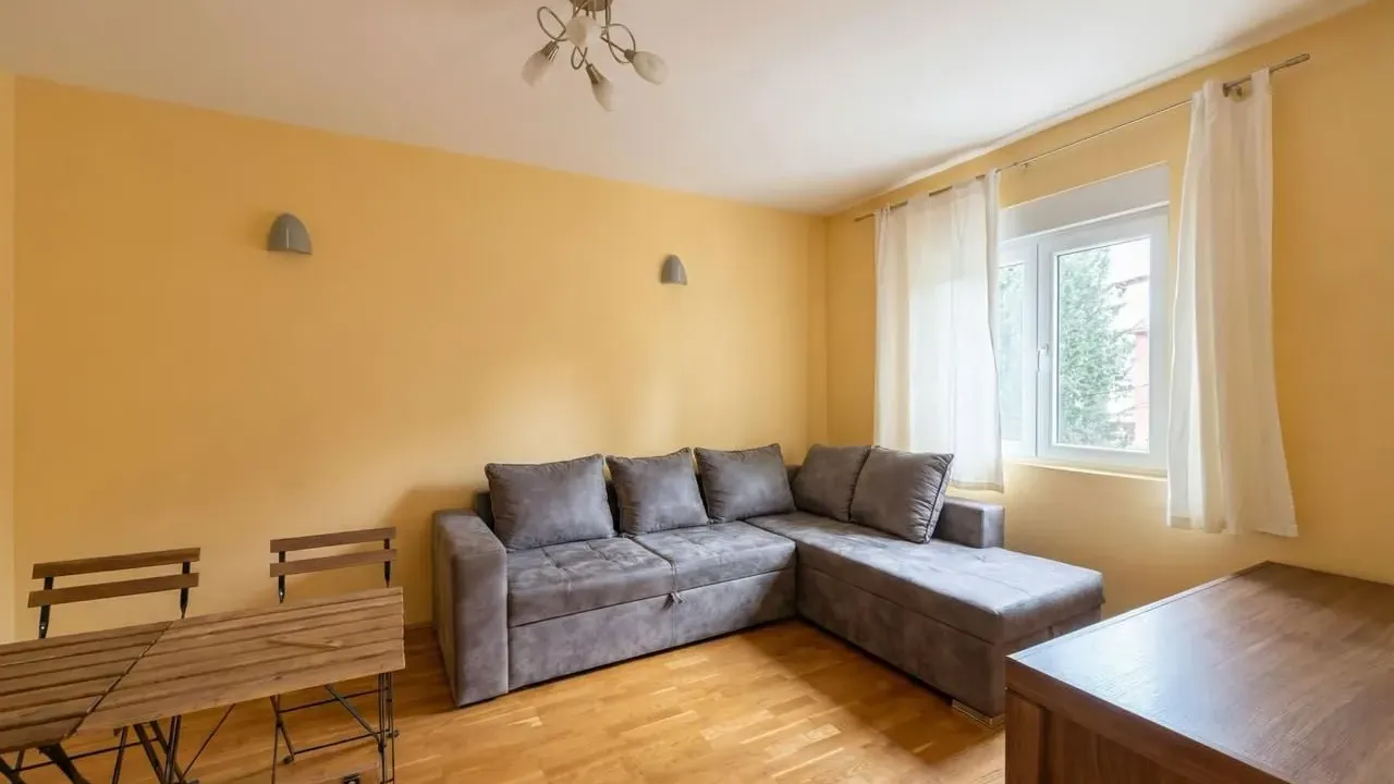 Rent, two bedroom apartment, 60m², Tivat, Crna Gora