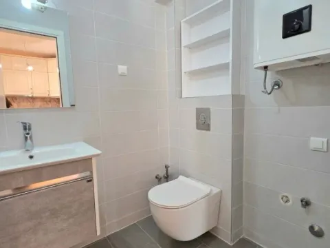 Sale, two bedroom apartment, 53m², Bečići, Budva - image 9