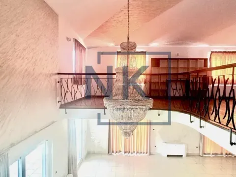 Izdavanje, kuća, 450m², Donja Gorica, Podgorica - image 15