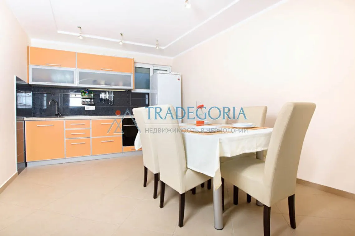 Prodaja, kuća, 250m², Utjeha, Ulcinj
