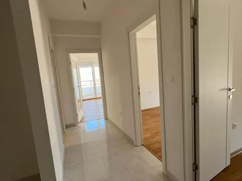 Sale, two bedroom apartment, 71m², Zabjelo, Podgorica - image 6