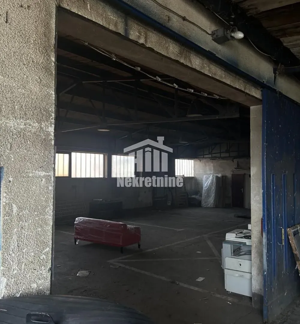 Rent, office space, 400m², Umka, Beograd