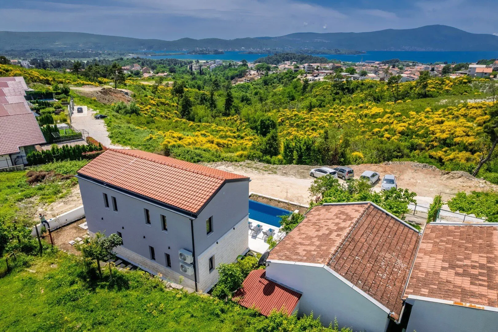 Prodaja, kuća, 250m², Tivat, Crna Gora
