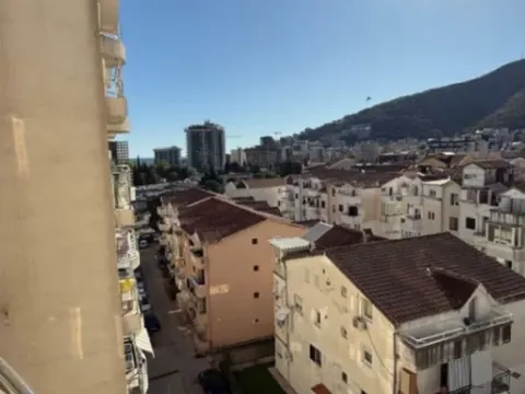 Rent, one bedroom apartment, 44m², Centar, Budva - image 8