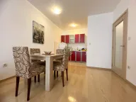 Izdavanje, jednosoban stan, 48m², City Kvart, Podgorica - image 3