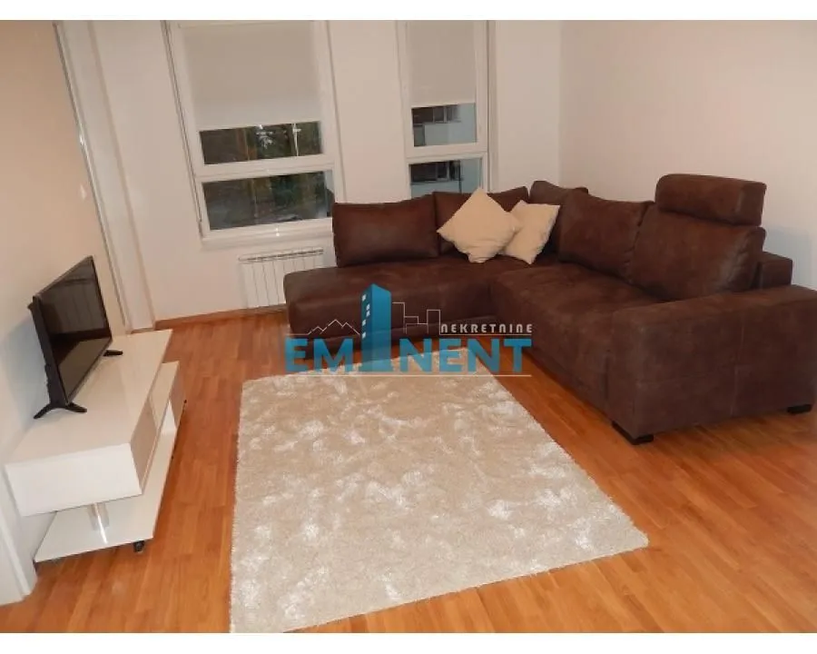 Izdavanje, jednosoban stan, 35m², Ada, Beograd