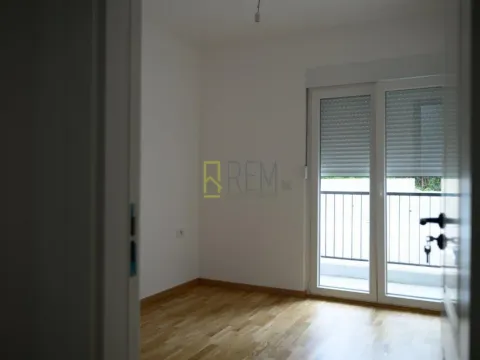 Sale, one bedroom apartment, 41m², Gorica C, Podgorica - image 12