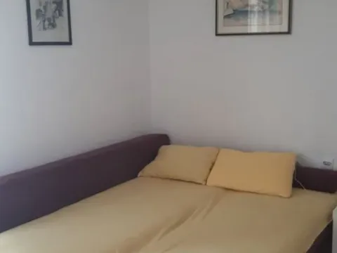 Sale, one bedroom apartment, 45m², Pržno, Budva - image 2