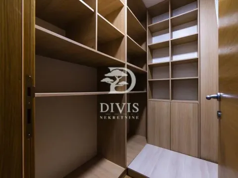 Prodaja, petosoban stan, 195m², Novi Beograd Blok 19, Novi Beograd Sve Podlokacije - image 12