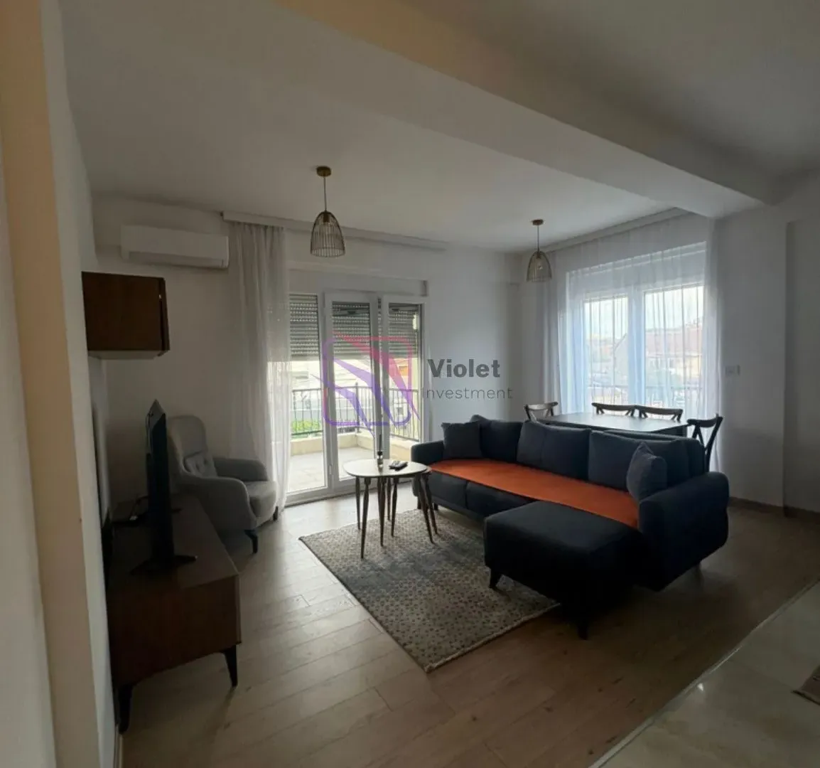 Prodaja, jednosoban stan, 52m², Stari Aerodrom, Podgorica