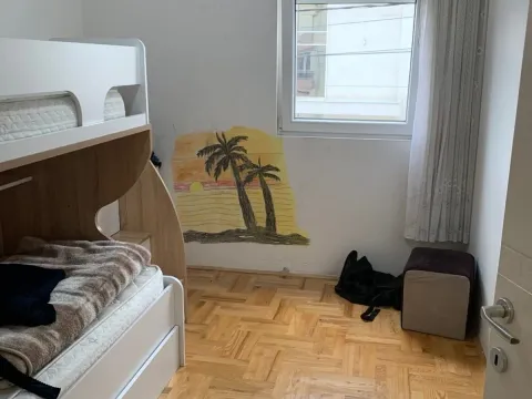 Prodaja, jednosoban stan, 46m², Stari Aerodrom, Podgorica - image 5