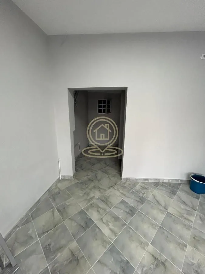 Rent, office space, 180m², Crveni Krst, Niš