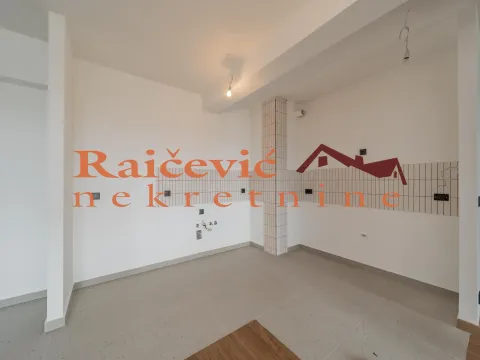 Prodaja, trosoban stan, 84m², Voždovac Sve Podlokacije, Beograd - image 9