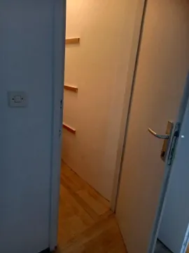 Rent, two bedroom apartment, 80m², Ljubović, Podgorica - image 10