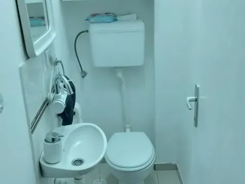 Prodaja, kuća, 190m², Petrovaradin, Novi Sad - image 24