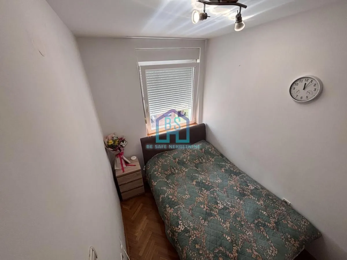 Prodaja, trosoban stan, 48m², Adamovićevo Naselje, Novi Sad Sve Podlokacije