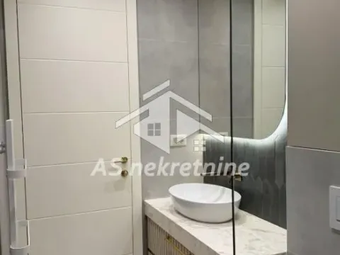 Izdavanje, trosoban stan, 113m², Čubura, Beograd - image 27