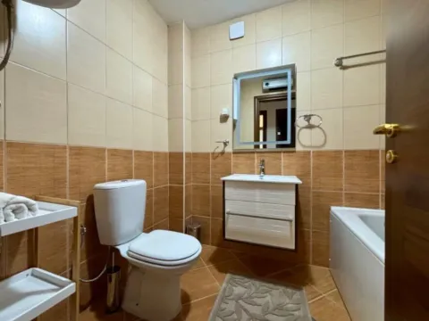 Rent, two bedroom apartment, 78m², City Kvart, Podgorica - image 8