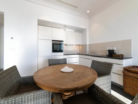 Prodaja, dvosoban stan, 108m², Kotor, Crna Gora - image 7
