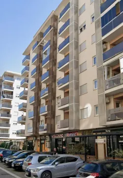 Prodaja, jednosoban stan, 46m², City Kvart, Podgorica - image 9
