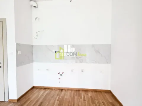 Prodaja, jednosoban stan, 43m², Donja Gorica, Podgorica - image 4