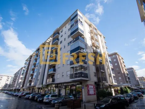 Izdavanje, jednosoban stan, 45m², City Kvart, Podgorica
