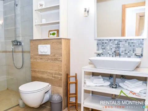 Sale, two bedroom apartment, 120m², Kavač, Kotor - image 9