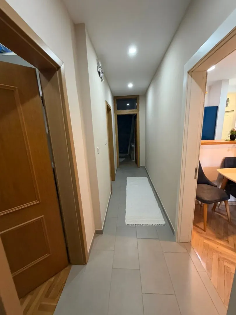 Prodaja, dvosoban stan, 94m², Centar, Bar