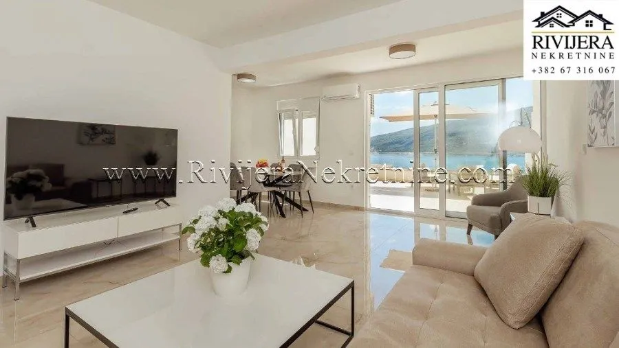 Sale, two bedroom apartment, 120m², Baošići, Herceg Novi