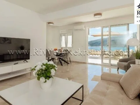 Sale, two bedroom apartment, 120m², Baošići, Herceg Novi