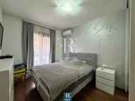 Izdavanje, dvosoban stan, 70m², Master Kvart, Podgorica - image 8
