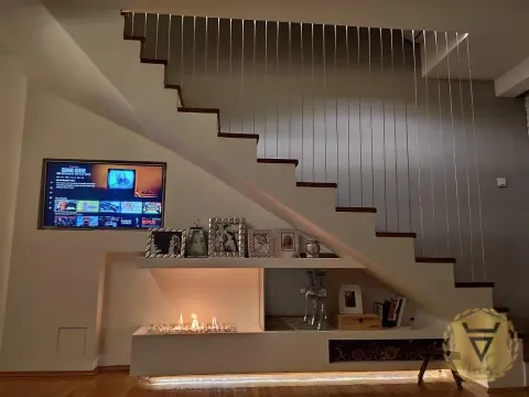 Izdavanje, trosoban stan, 72m², Bulbulder, Zvezdara Sve Podlokacije - image 3