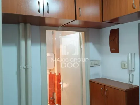 Rent, three bedroom apartment, 60m², Palata Pravde, Beograd - image 8