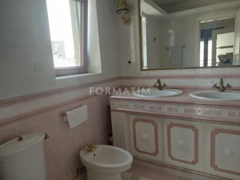 Izdavanje, četvorosoban stan, 160m², Vračar Hram, Vračar Sve Podlokacije - image 17