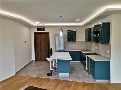 Rent, three bedroom apartment, 75m², Savski Venac, Beograd - image 3