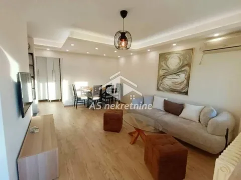 Izdavanje, stan, 45m², Stari Merkator, Novi Beograd Sve Podlokacije - image 1