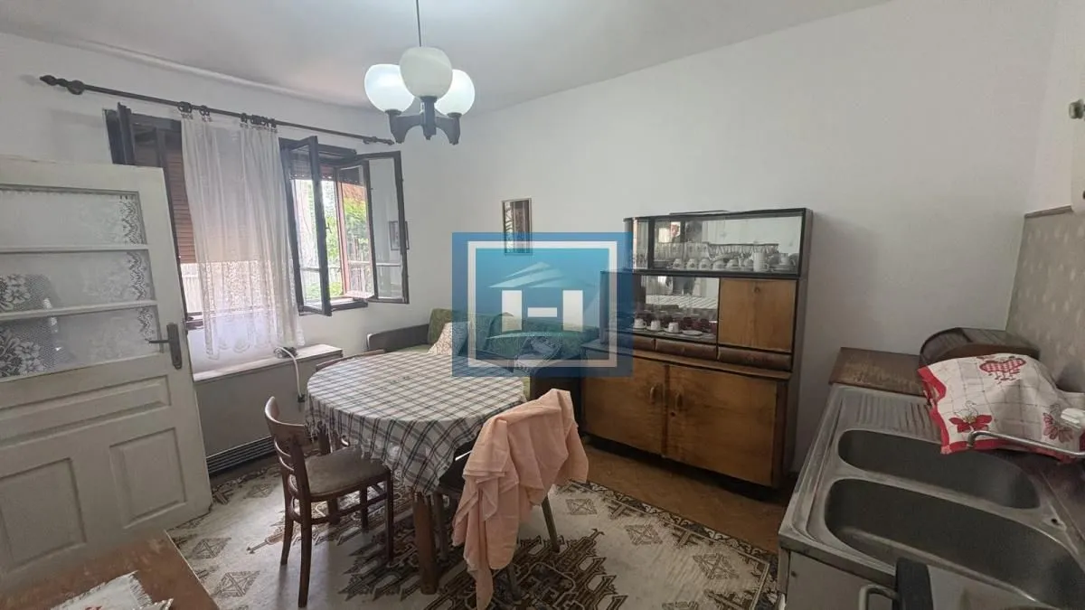 Prodaja, kuća, 157m², Ribarski put, Jagodina