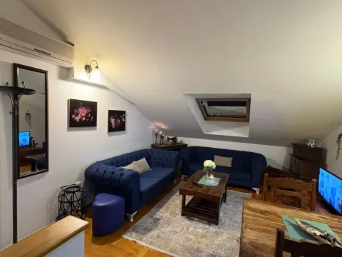 Rent, three bedroom apartment, 40m², Vezirov Most, Podgorica - image 2