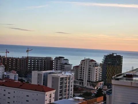 Rent, one bedroom apartment, 57m², Bečići, Budva - image 7