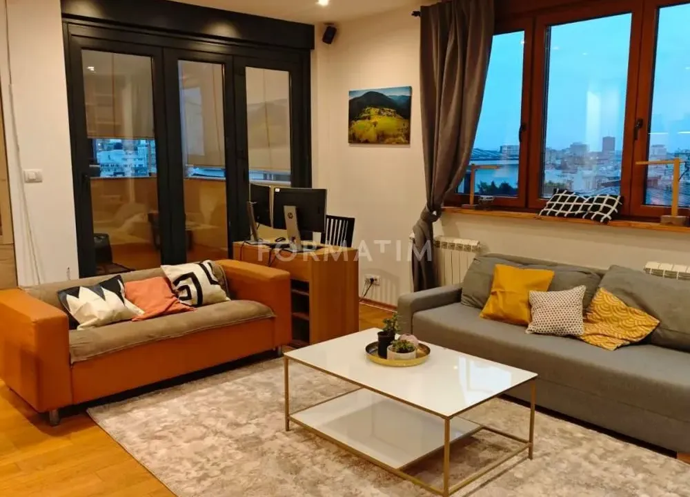 Izdavanje, stan, 114m², Bulbulder, Zvezdara Sve Podlokacije