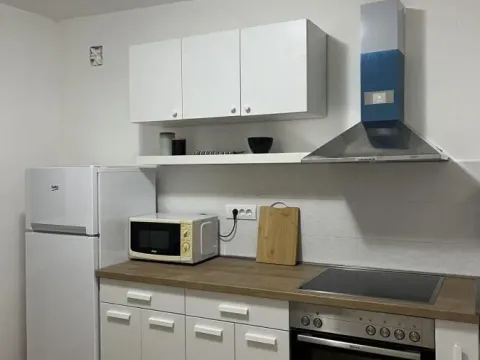 Izdavanje, dvosoban stan, 43m², Detelinara, Novi Sad Sve Podlokacije - image 7