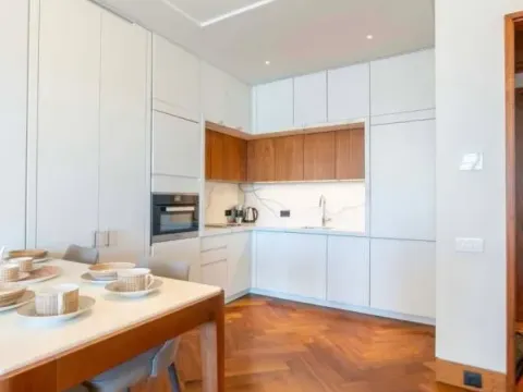 Prodaja, jednosoban stan, 81m², Porto Montenegro, Tivat - image 7