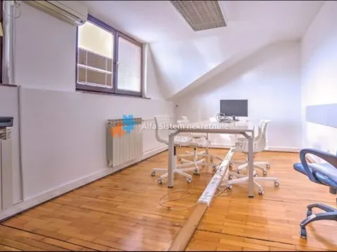 Rent, house, 540m², Zvezdara Sve Podlokacije, Beograd - image 24