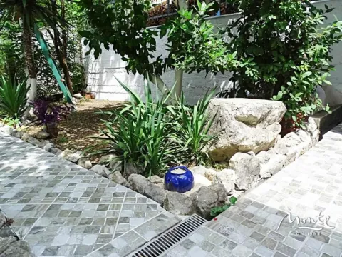 Prodaja, kuća, 78m², Orahovac, Kotor - image 20