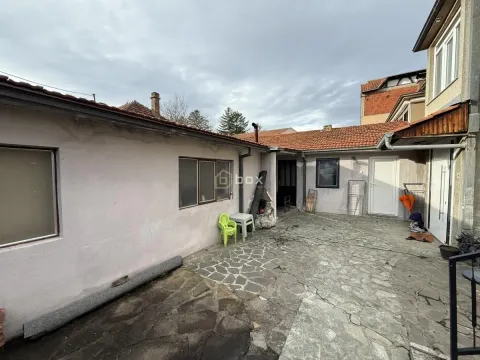 Prodaja, kuća, 204m², Crveni Krst, Niš - image 17