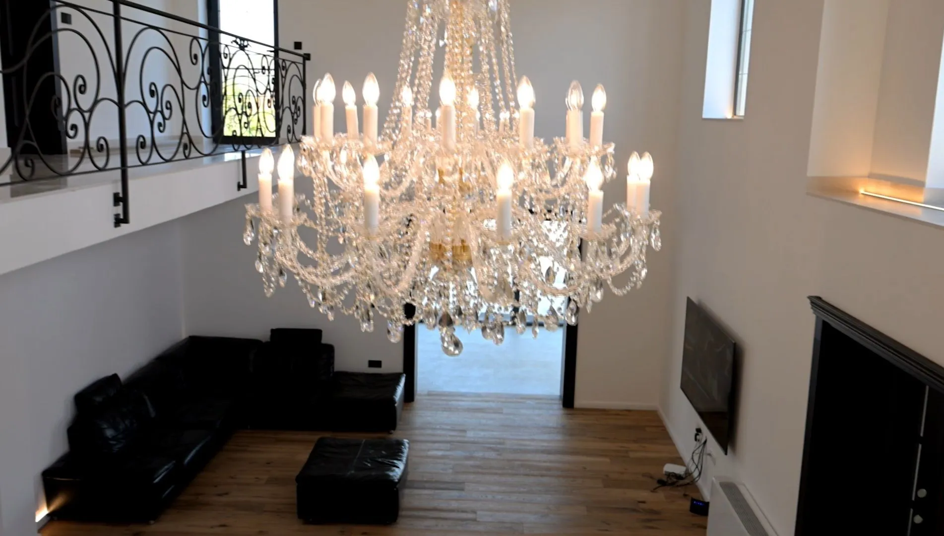 Prodaja, kuća, 350m², Podgorica, Crna Gora